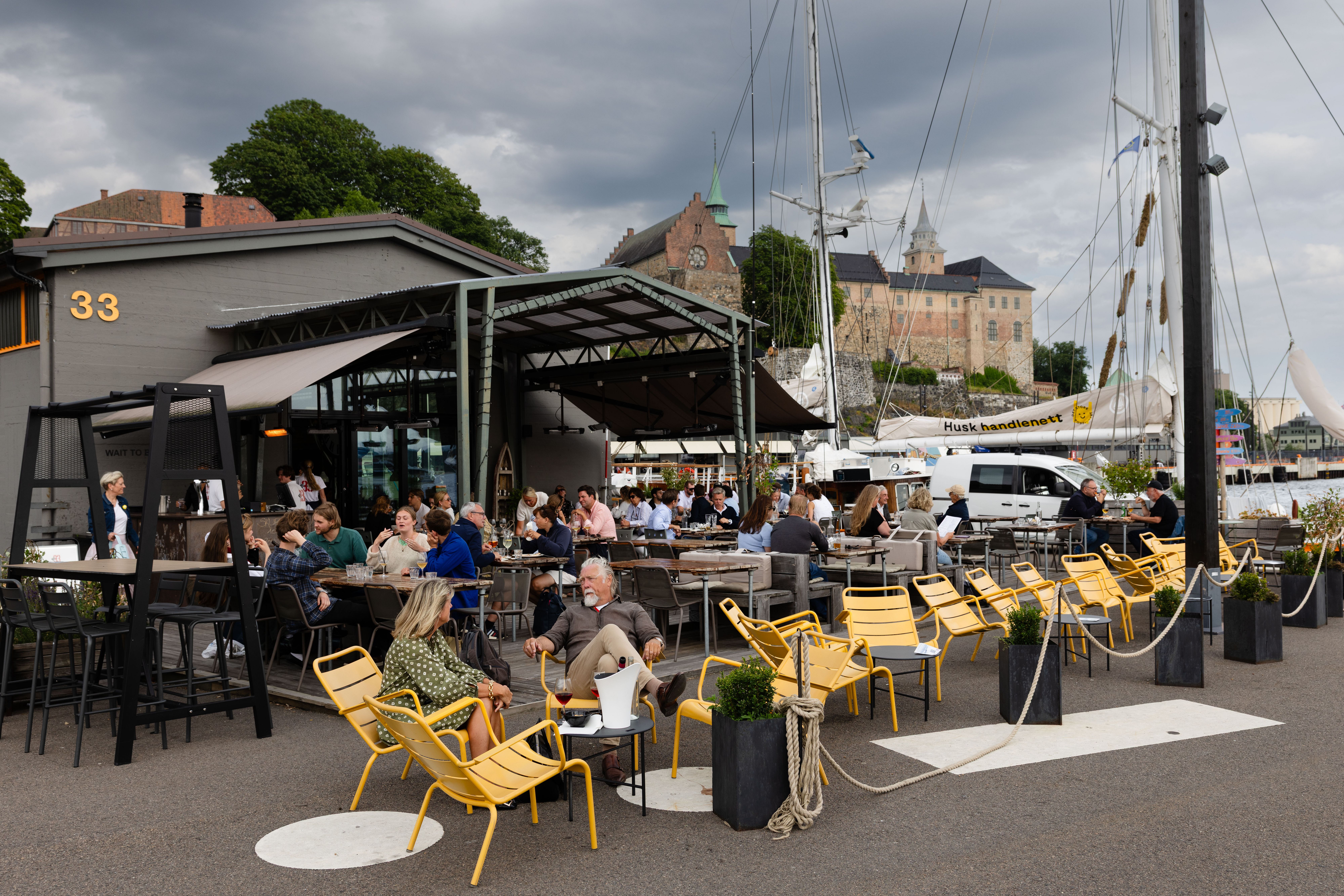 Flott beliggenhet nedenfor Akershus festning.