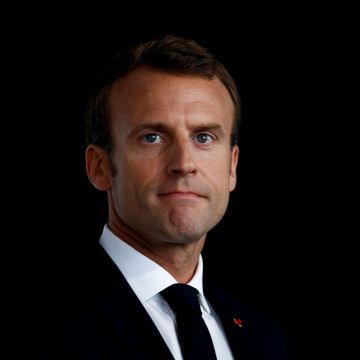 Aftenposten mener: Macron er i trøbbel. Det gir grunn til bekymring