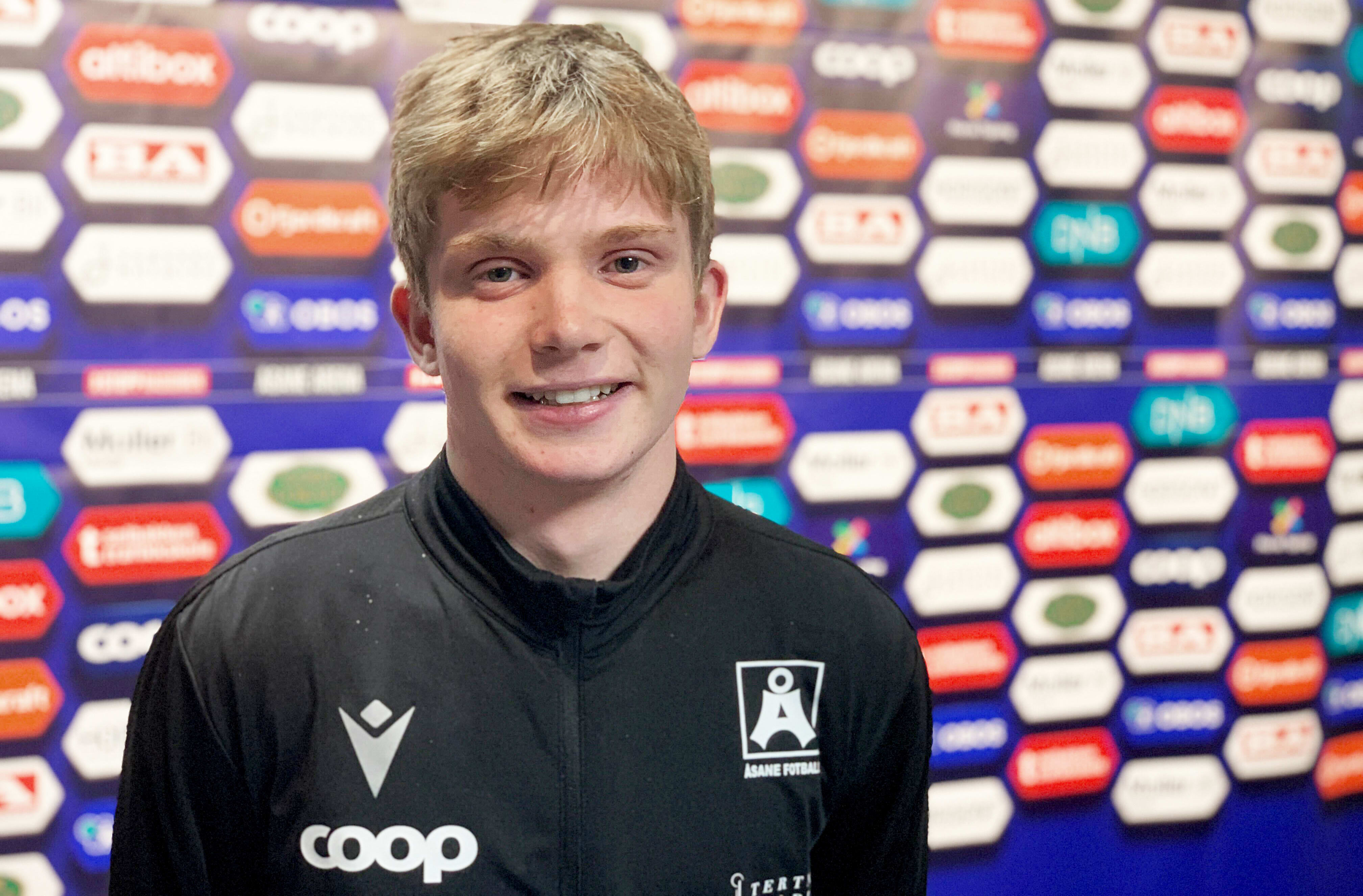 Thomas (16) droppet Brann. – Han er en juvel.
