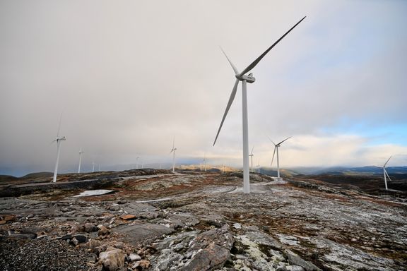 Eksperter uenige om fjerning av vindturbiner på Fosen: – Strømprisene vil gå opp