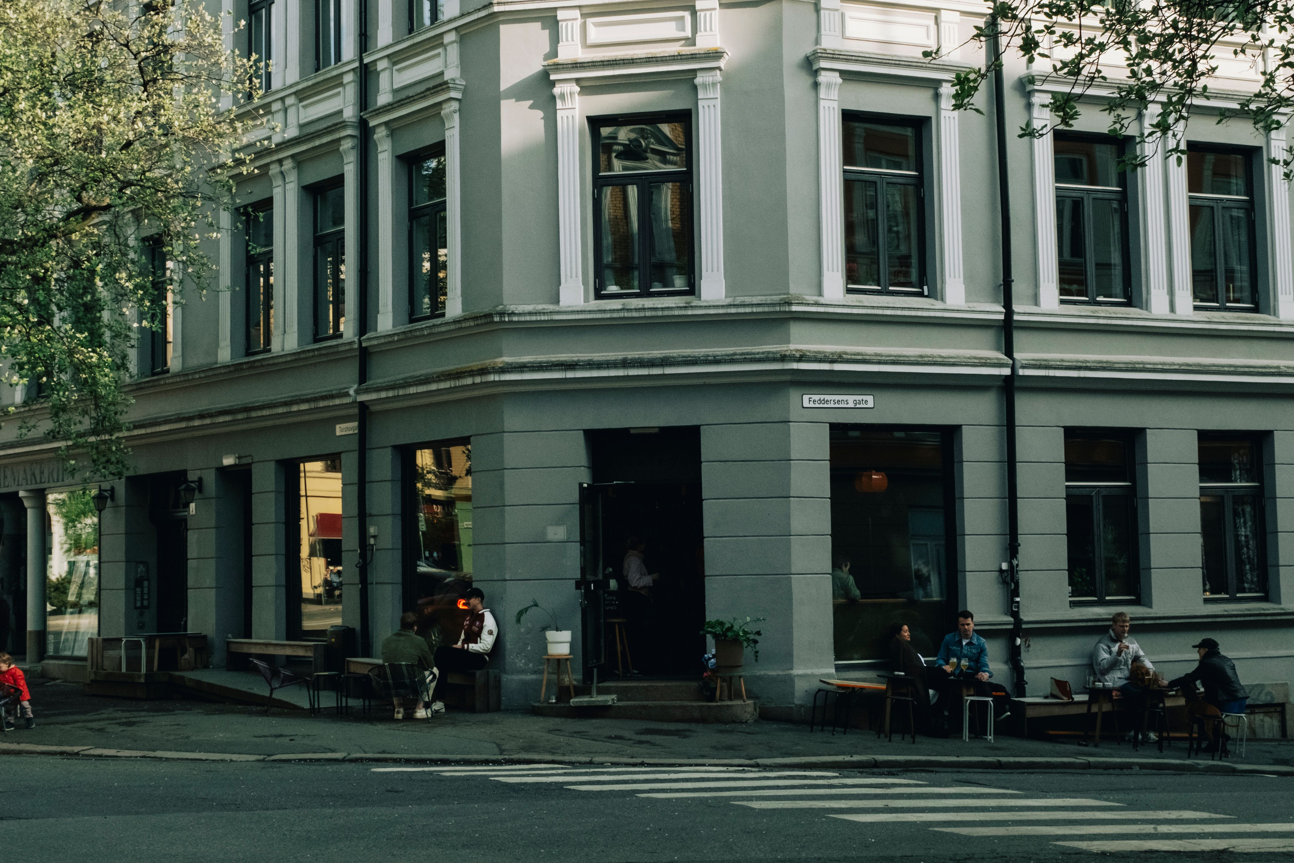 Albatross på Torshov går ofte under navnet «Måka» på folkemunnet.