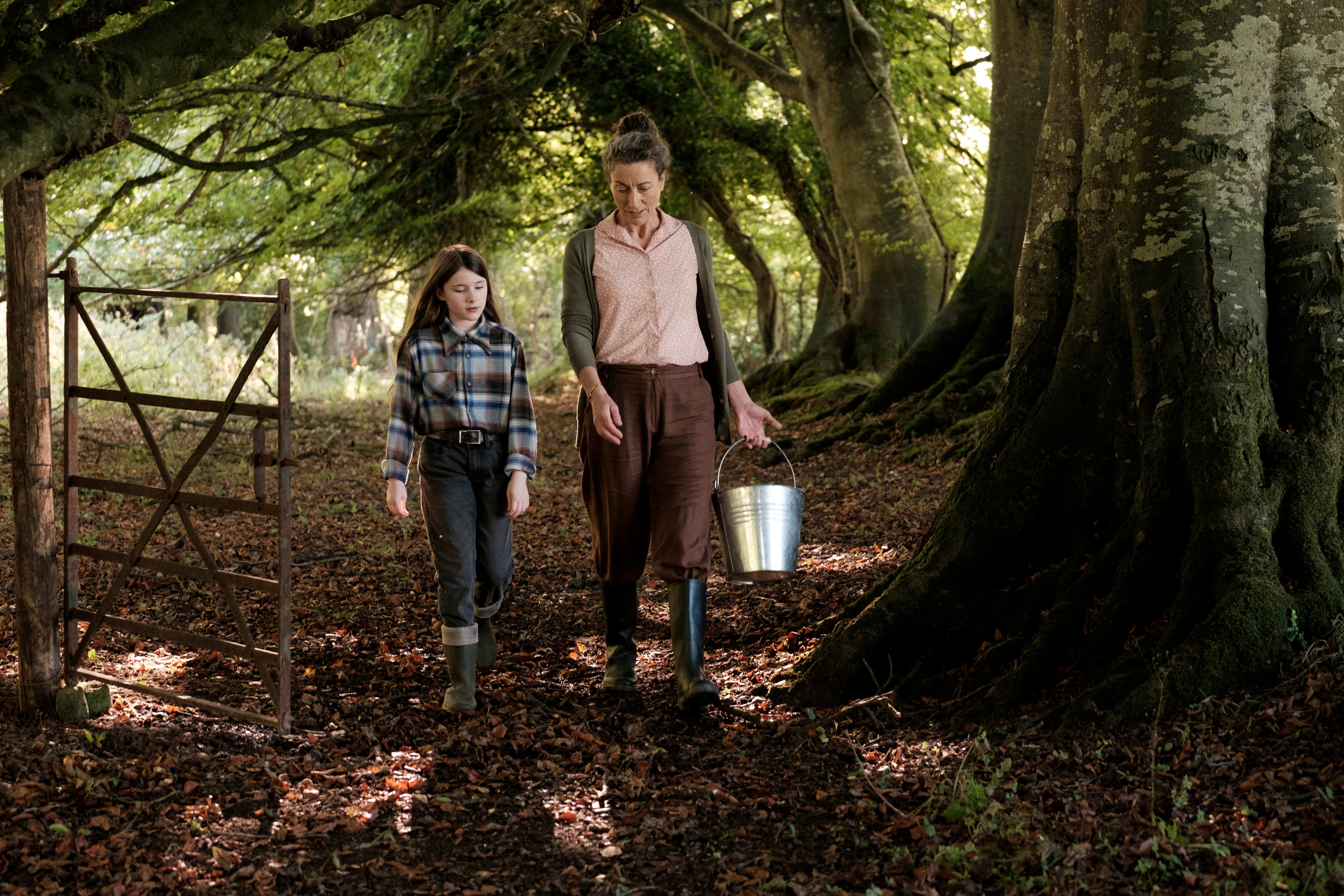 Carrie Crowley («Vikings») spiller Cáits slektning og fostermor. 