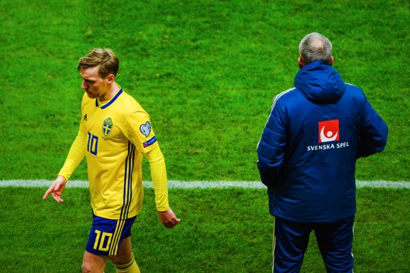 Sverige rystes av uro før Norge-kampen. Nå rettes søkelyset mot superagenten.