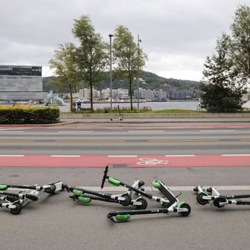 Oslo kommune samler inn elsparkesykler – sender regningen til selskapene