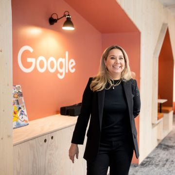 Google-sjefen vil løfte kvinnelige gründerspirer