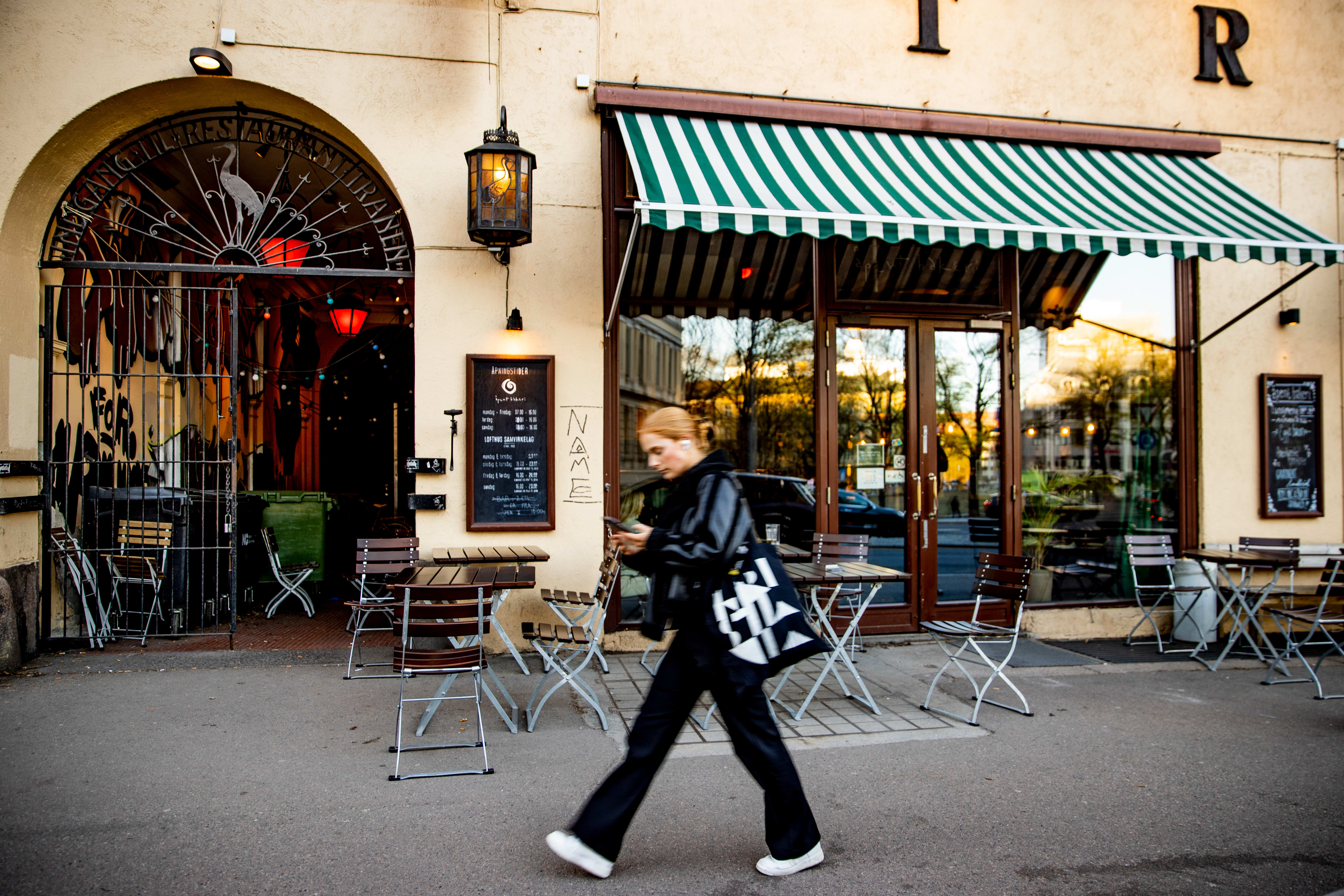 Tranen får en liten vin- og snackbar vegg i vegg med restauranten. 