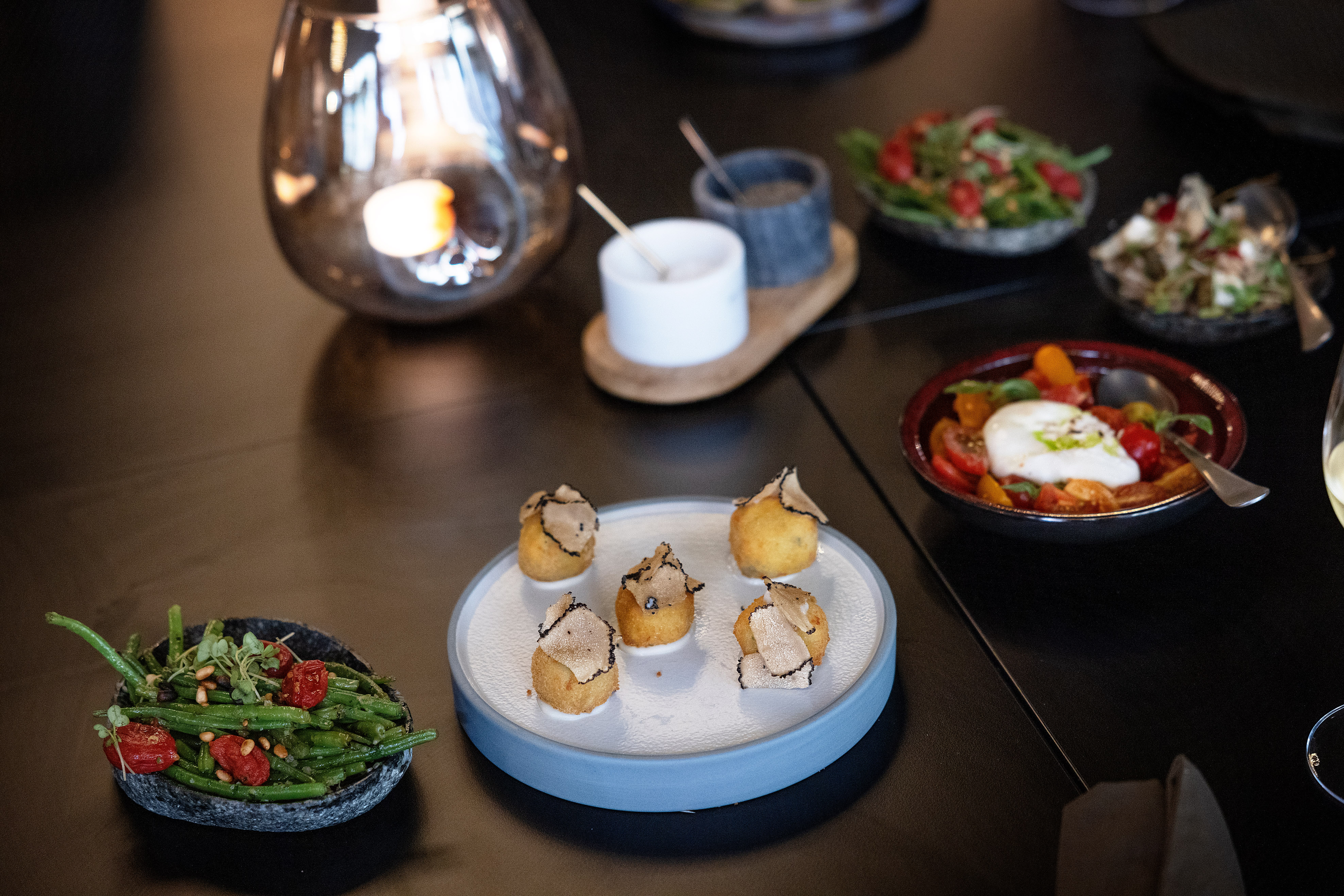 Mange gode småretter hos Basso Social. 