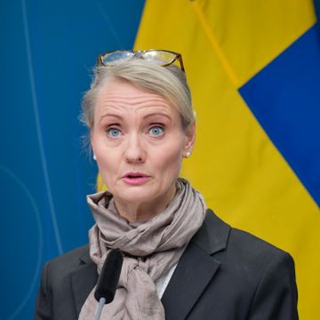 Omikronsmitte bekreftet i Sverige, og to mistenkte tilfeller i Finland