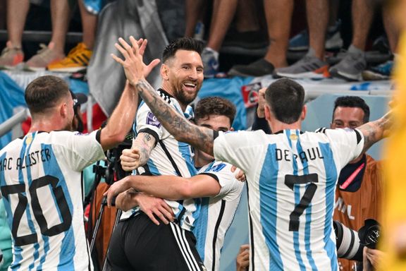 Argentina til kvartfinale – Messi rykket forbi Maradona