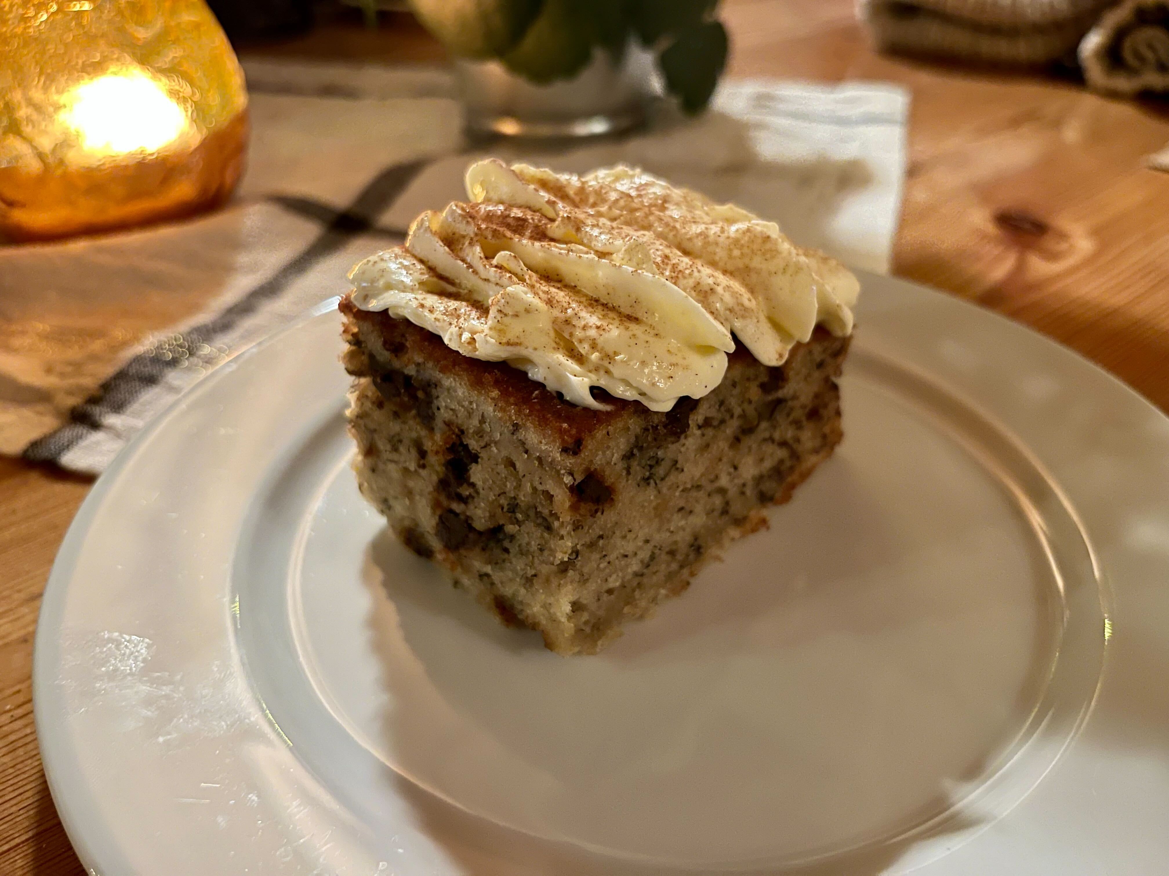 Banankaken til Tryvannstua er superdigg. Og jeg liker egentlig ikke banankake engang. 