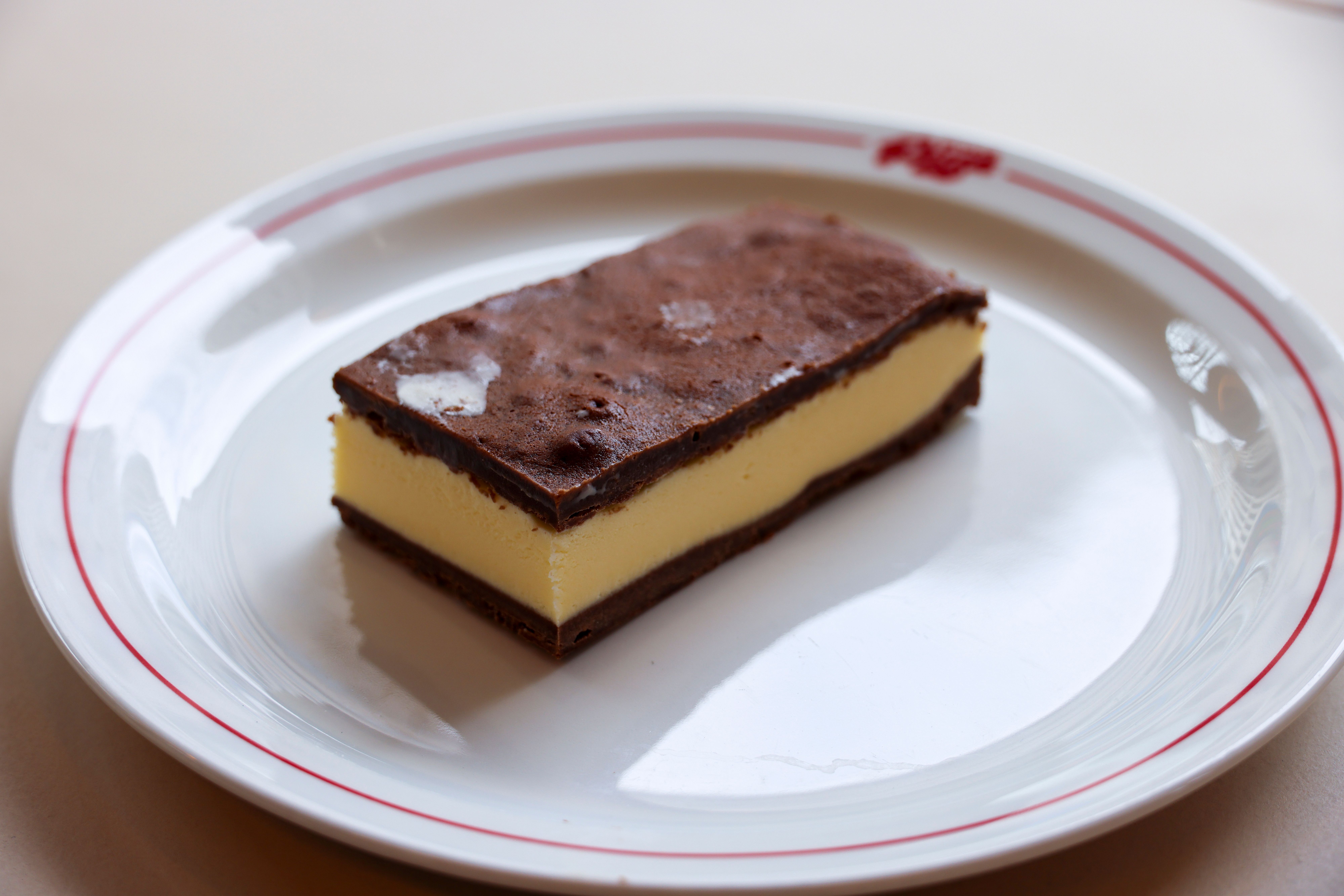 Det er Ruud selv som har stått bak sandwich-isen.