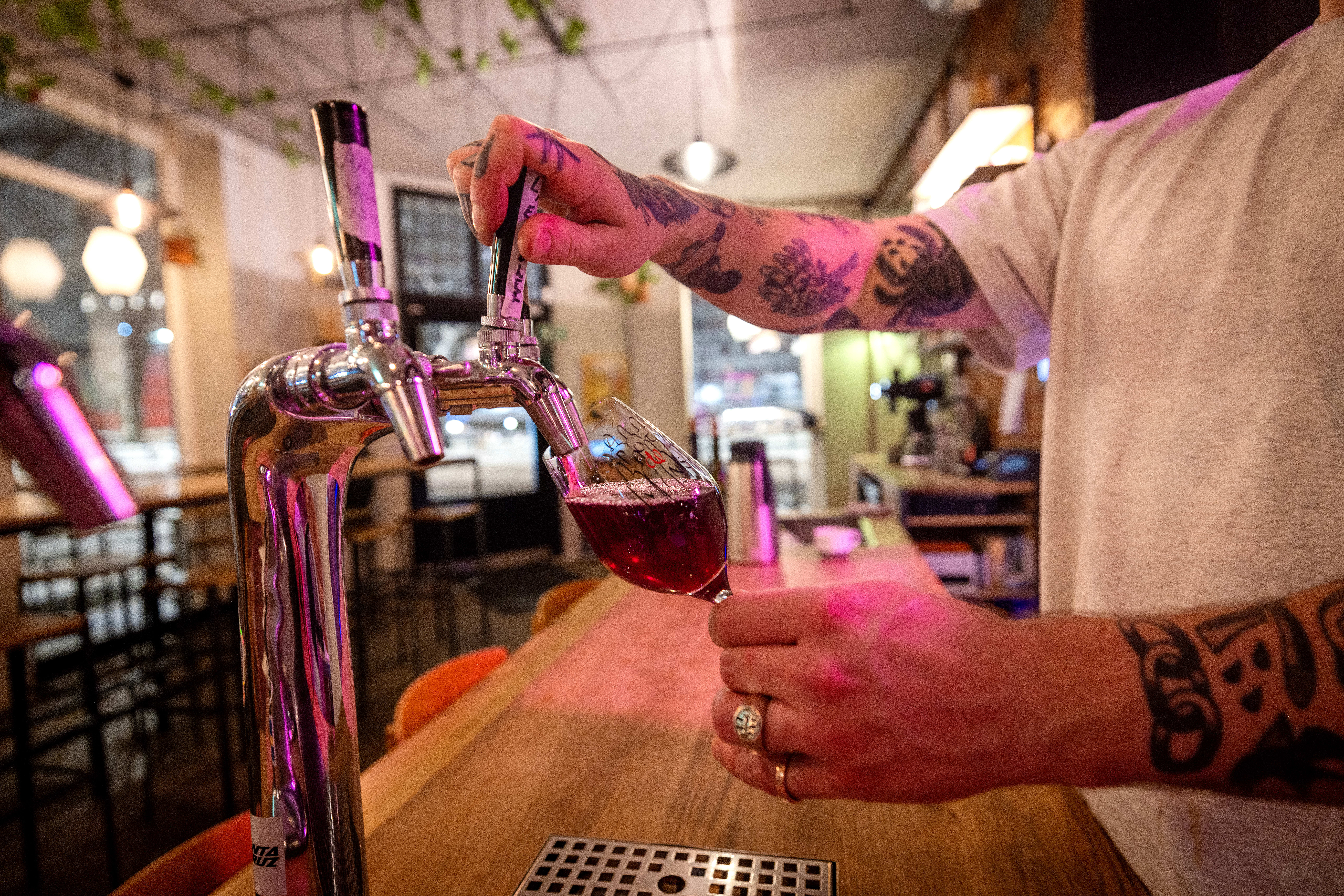 Siden det første vinglasset ble tappet på Brutus, har flere og flere vinbarer fått vin på tapp.