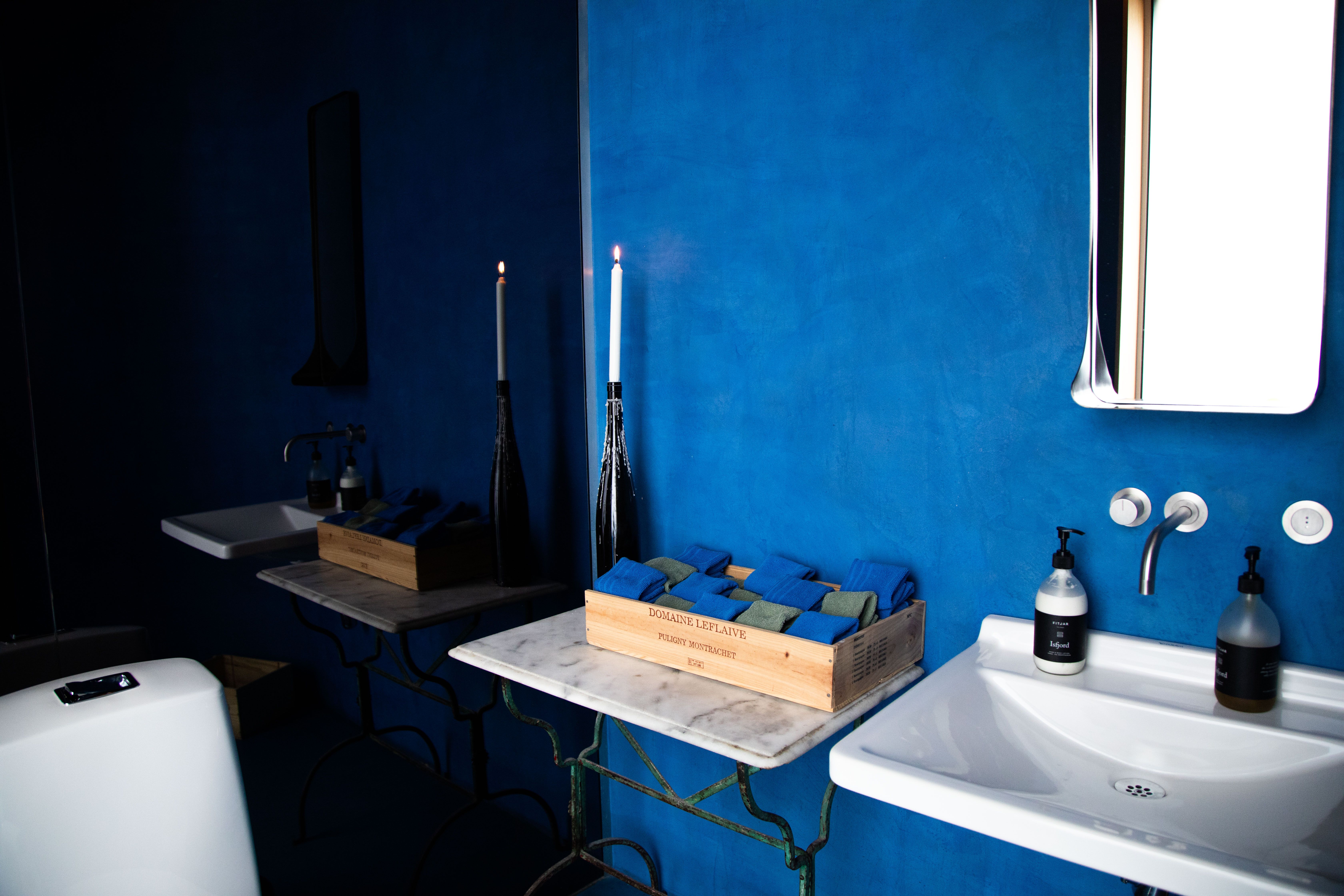 Eller blå toalettet?