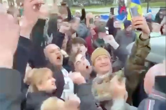 Kherson by er frigjort: Jublende folkemengde tar imot ukrainske soldater