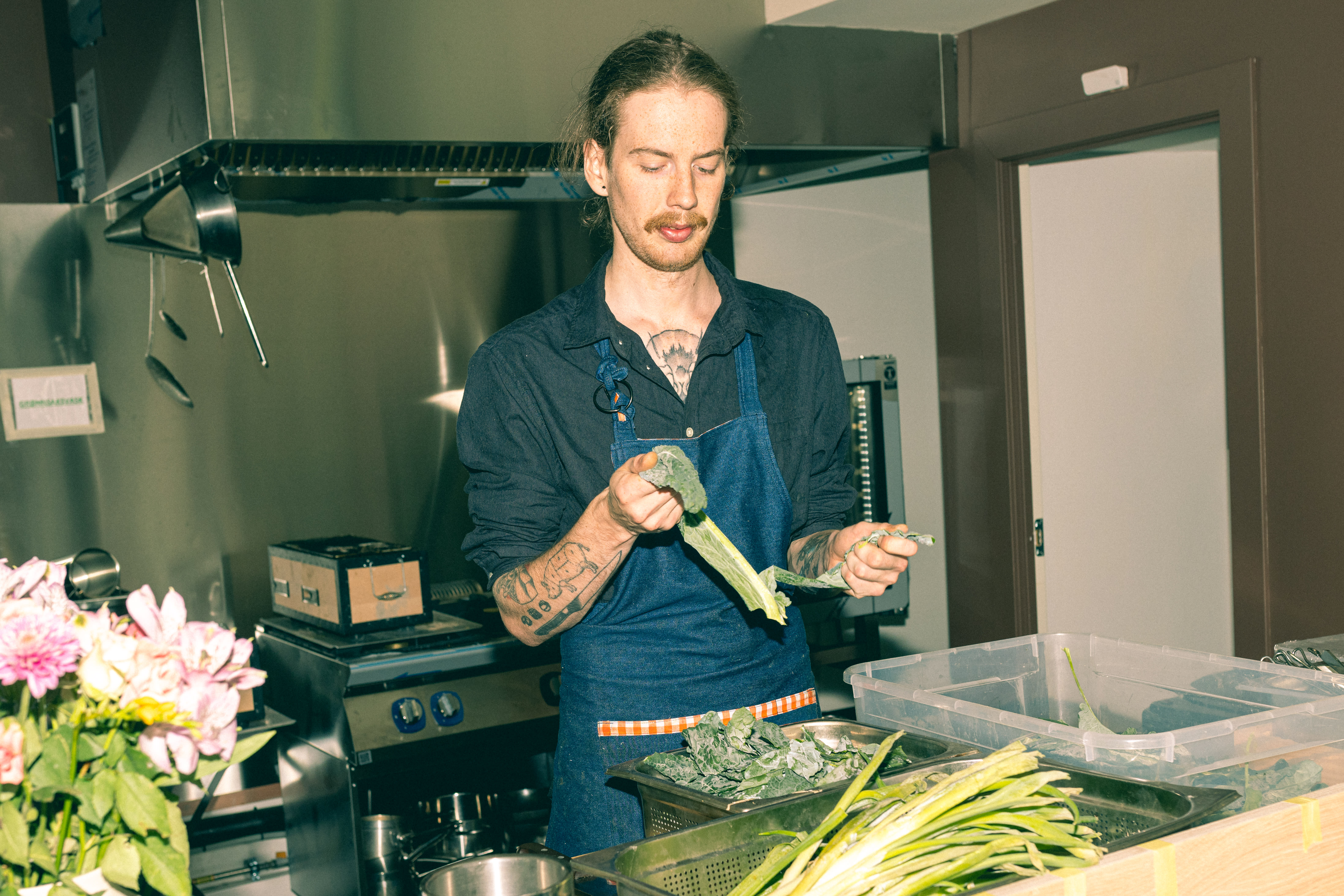 Oskar Ørskog åpnet Liminal sammen med Thomas Tylman i 2023. Torshov-restauranten har kun 20 sitteplasser. 