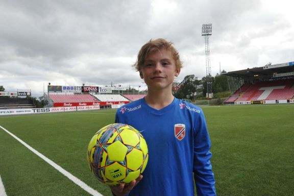 Isak (13) fra Tromsø får drømmesjanse: Skal prøvespille for Liverpool 