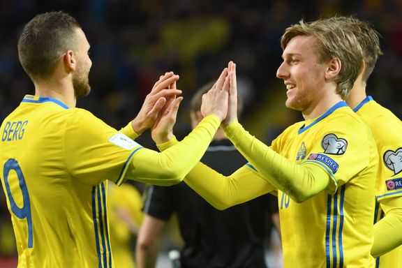 DIREKTE: Sverige spiller om VM-plass. Kan de ryste nok en stornasjon? 