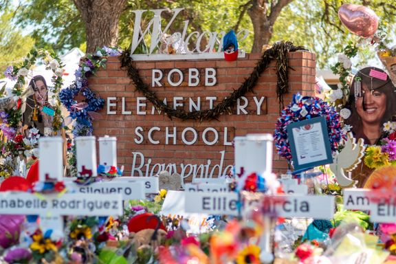 Kort tid etter den blodigste skolemassakren i Texas begynte alle å snakke om skoledører