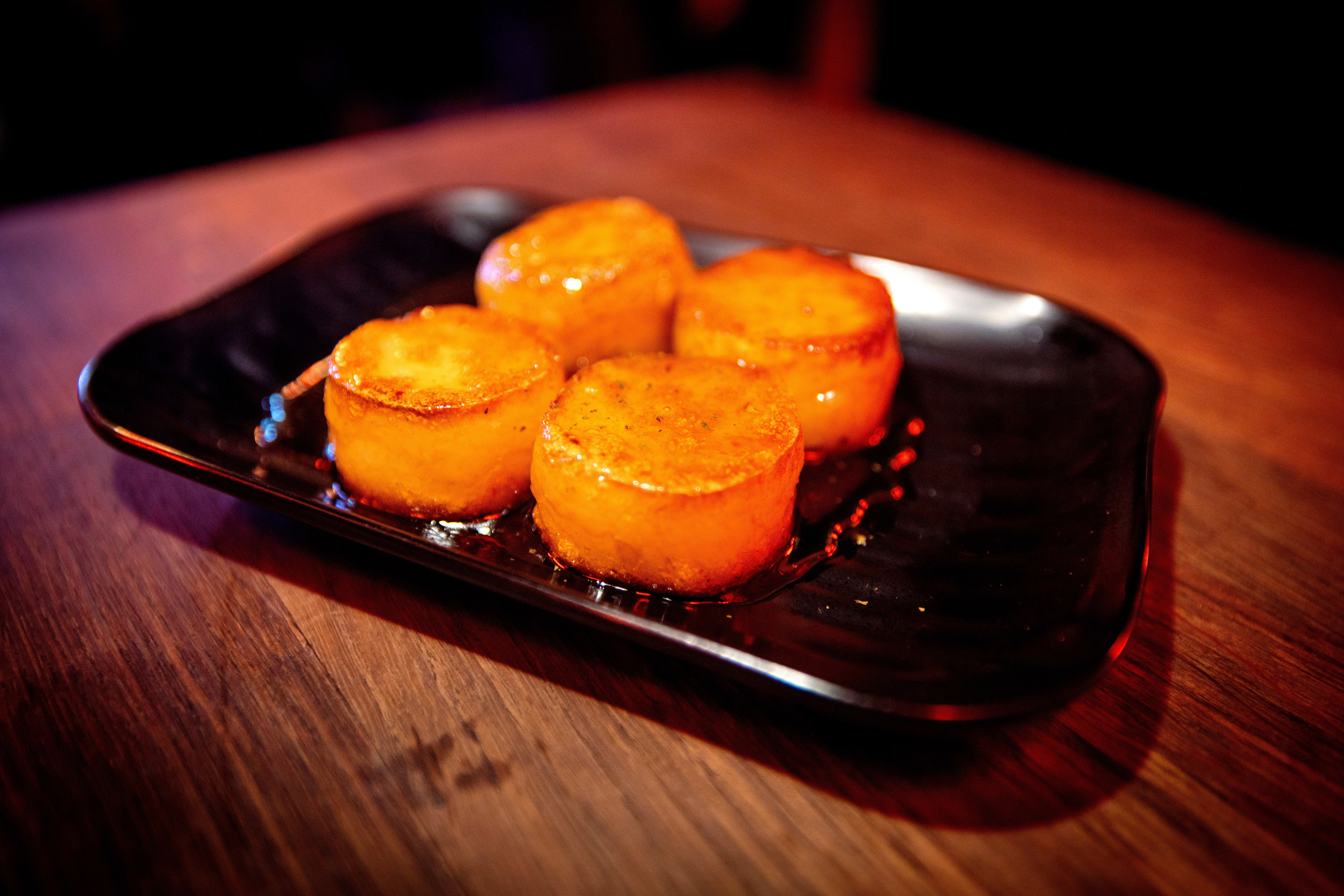 Høydepunktet hos Konoji var mykt inni, klissete og crispy utenpå