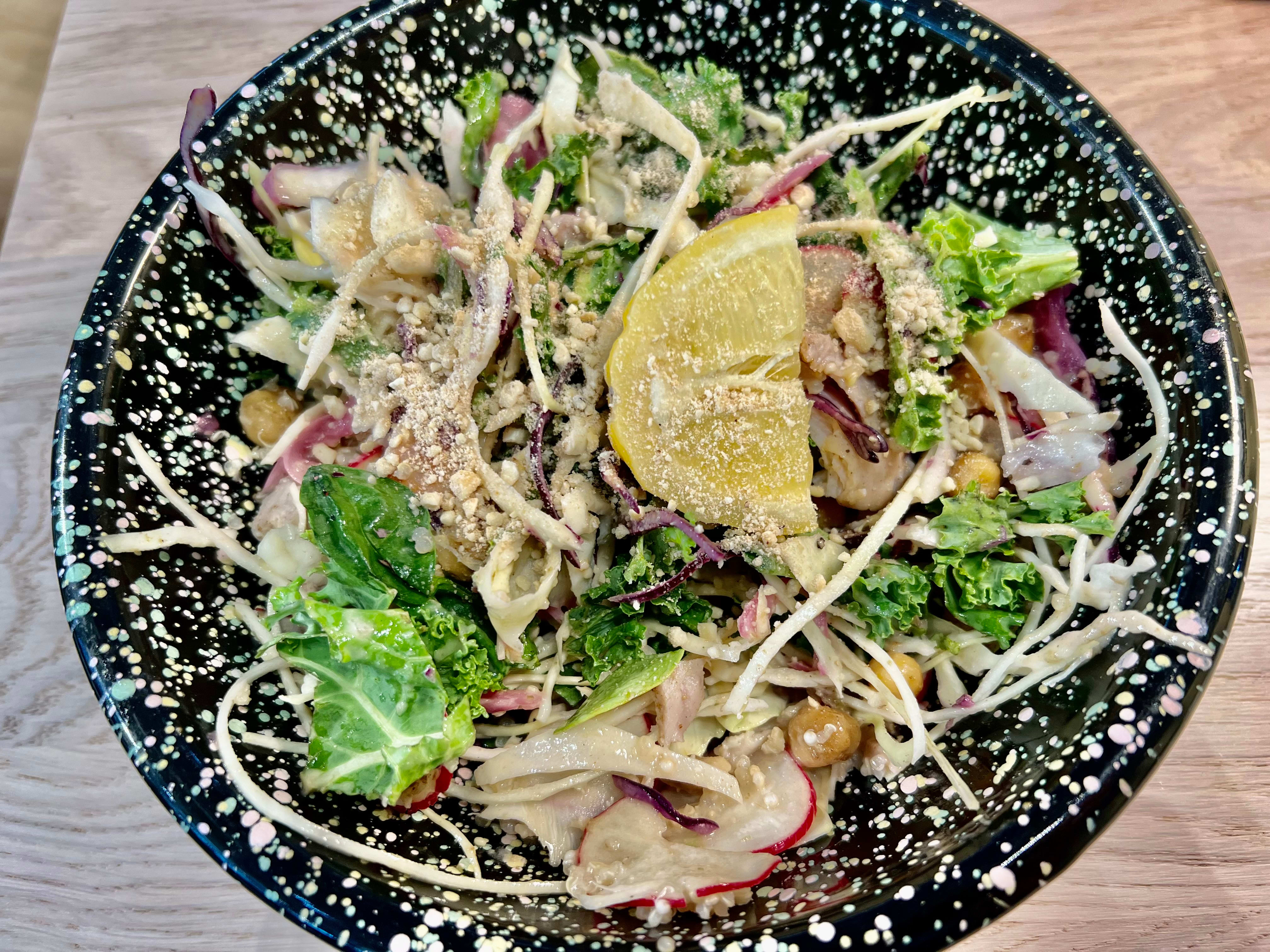 Test av alle 20 spisesteder og restauranter i avgangshallene på Gardermoen: Her finner du den beste maten