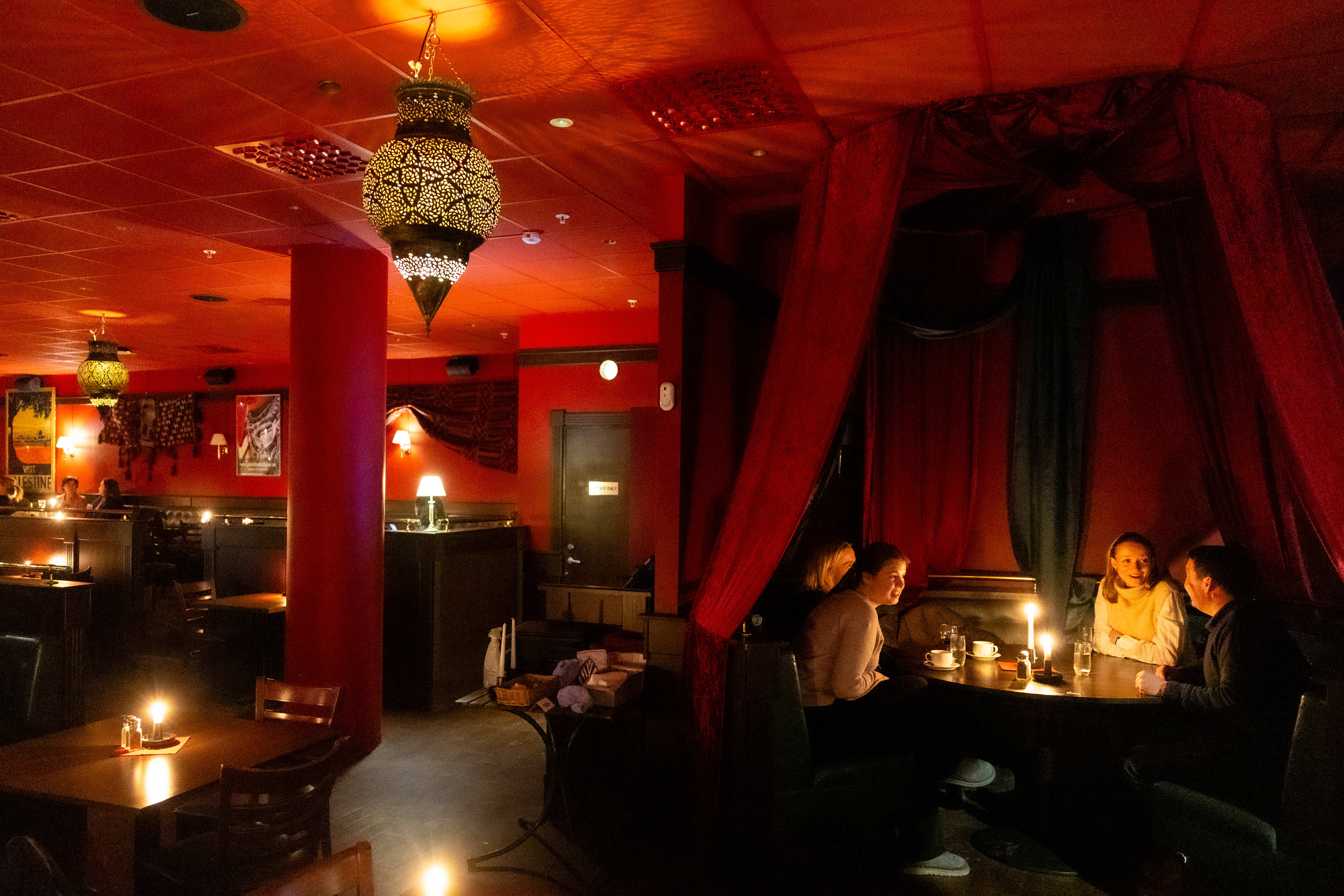 Det er billig på Habibi, men maten er ikke mer enn middels