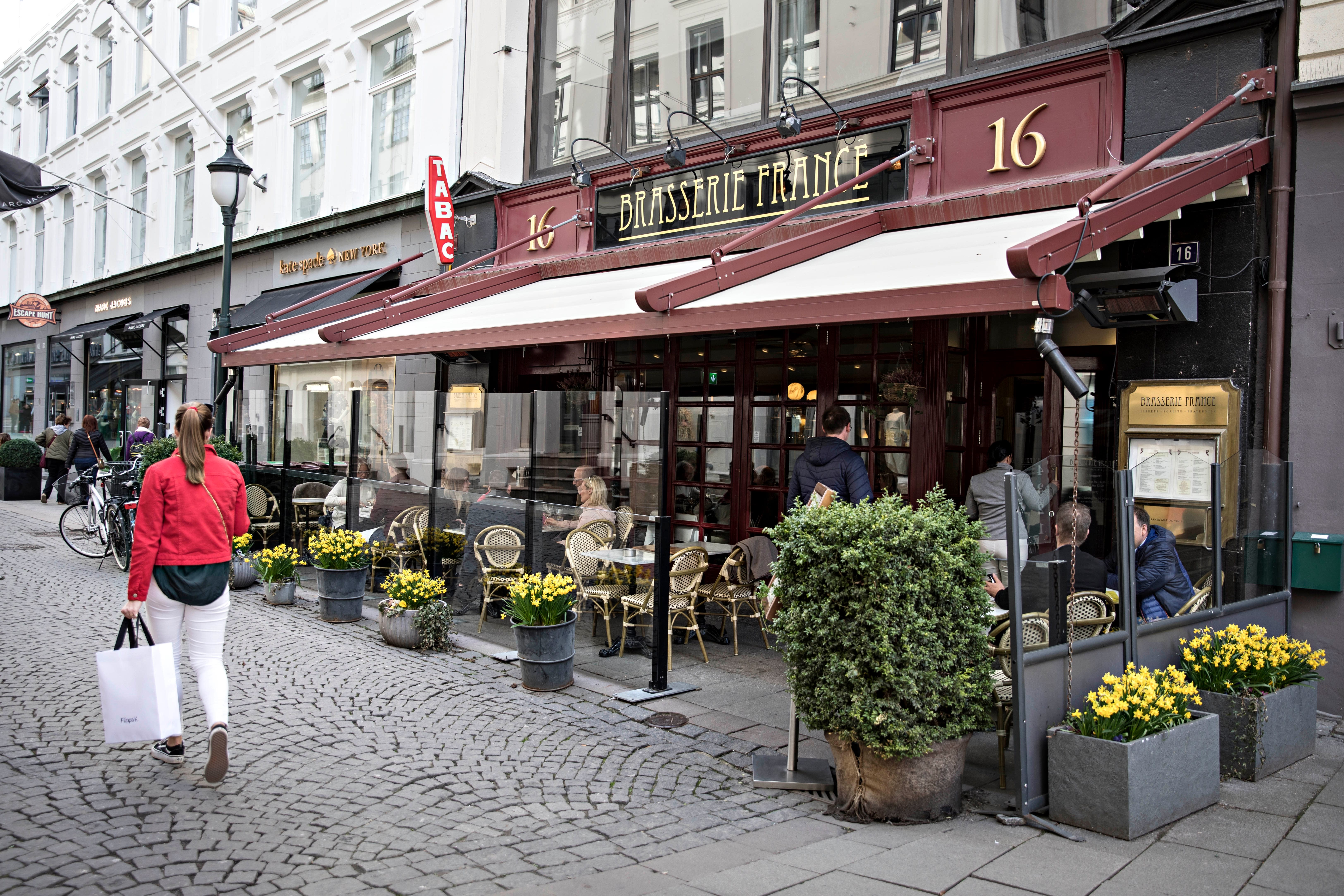 Restauranten ligger sentralt plassert i Øvre Slottsgate. 