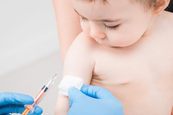 Tidligere var det uklart om begge foreldrene måtte samtykke til at barnet ble vaksinert. Fra nyttår kom presiseringen. 