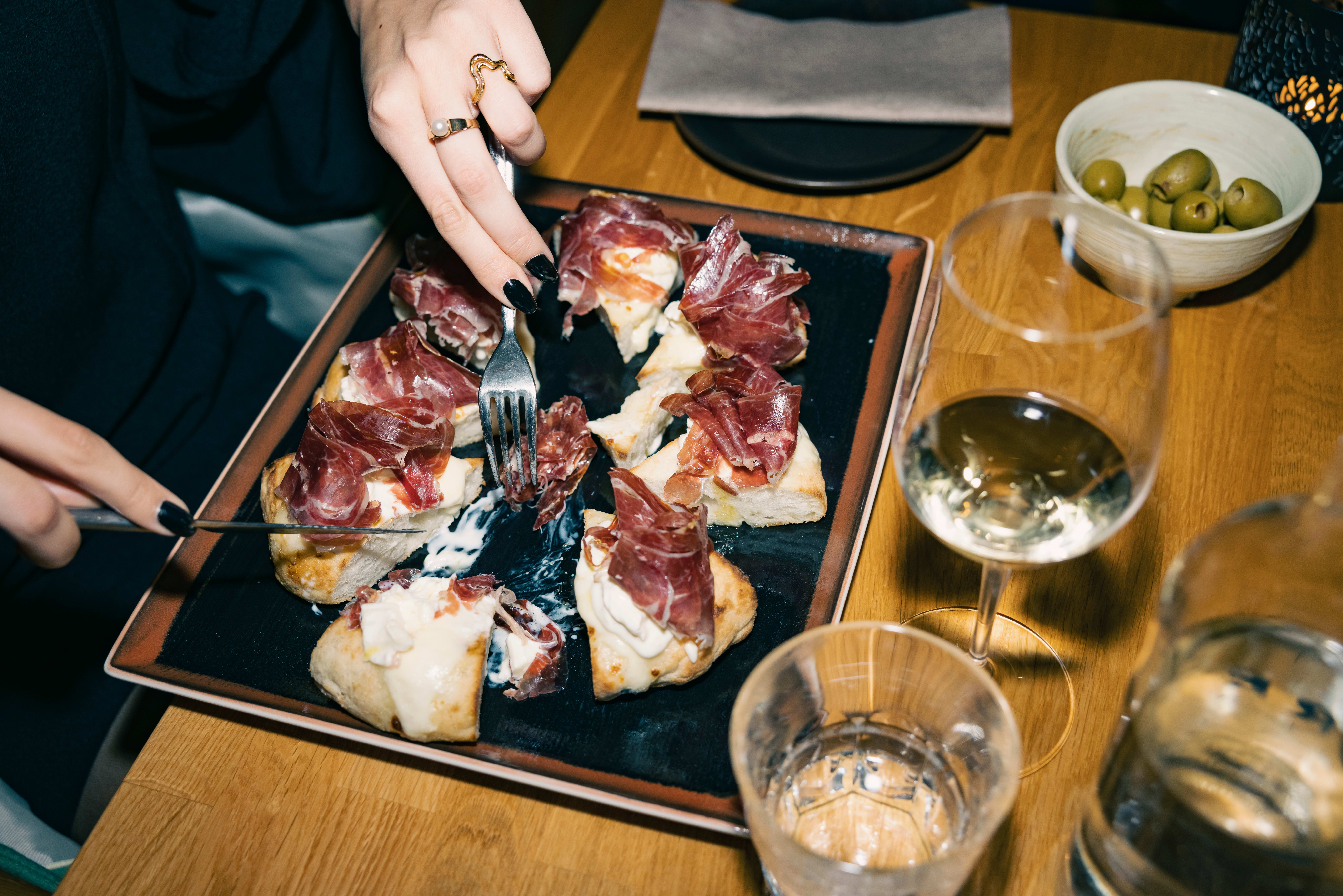 Pizza med pata negra på Vinoteket er ikke feil! 