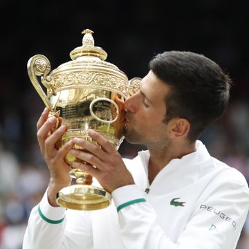 Djokovic med ny Wimbledon-seier – tangerte Nadal og Federer