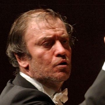 Russisk dirigent kanselleres i Vesten. Kulturboikott sprer seg.