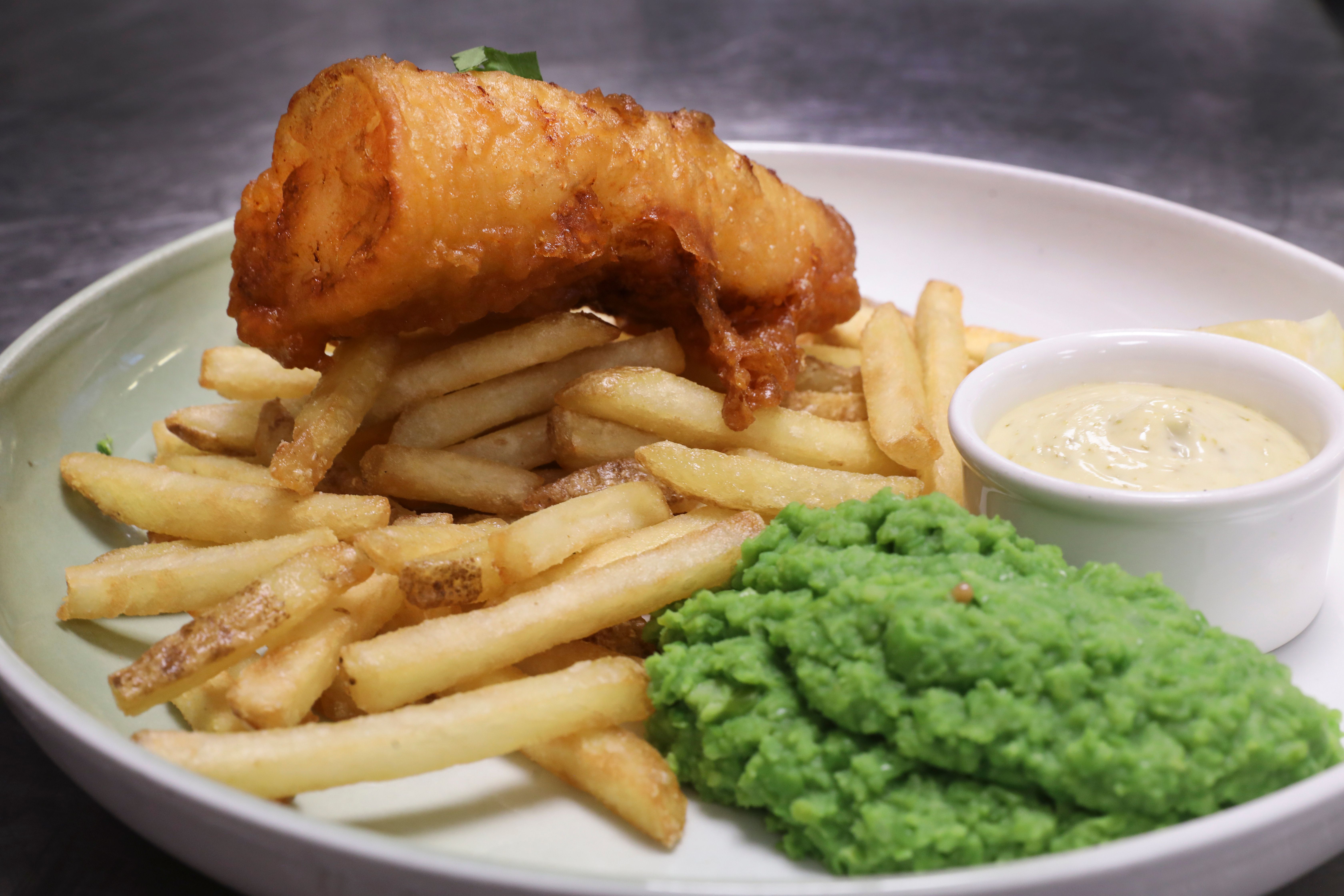 Her får du sprø og saftig fish & chips