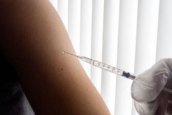 Fem spørsmål og svar om vaksiner: Disse må du ta hvert tiende år