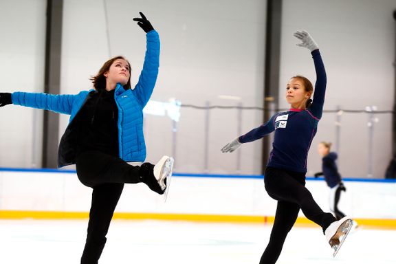 Her trener Tromsø-jenta sammen med en OL-vinner