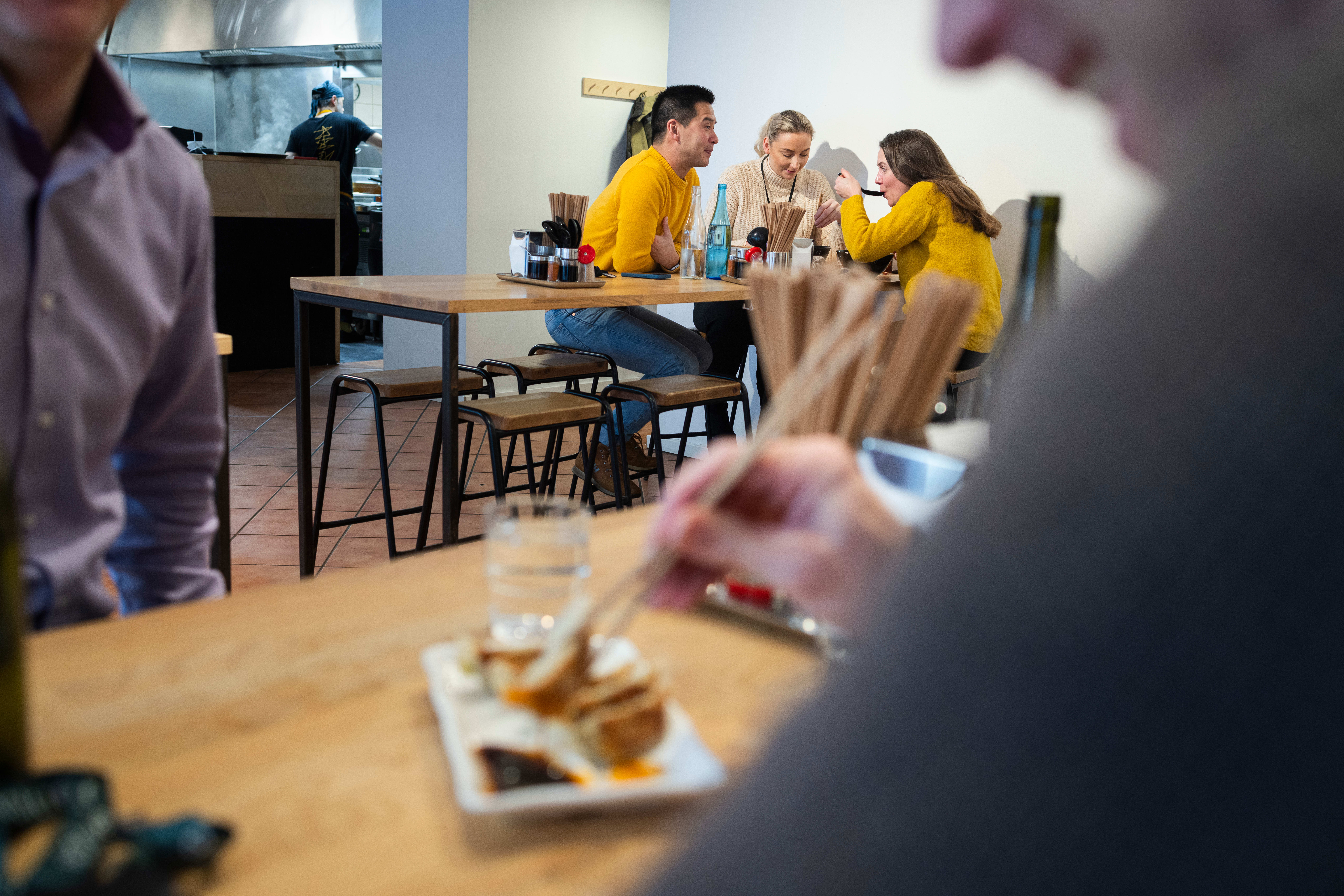 På menyen finner seks ramen-retter og flere småretter.