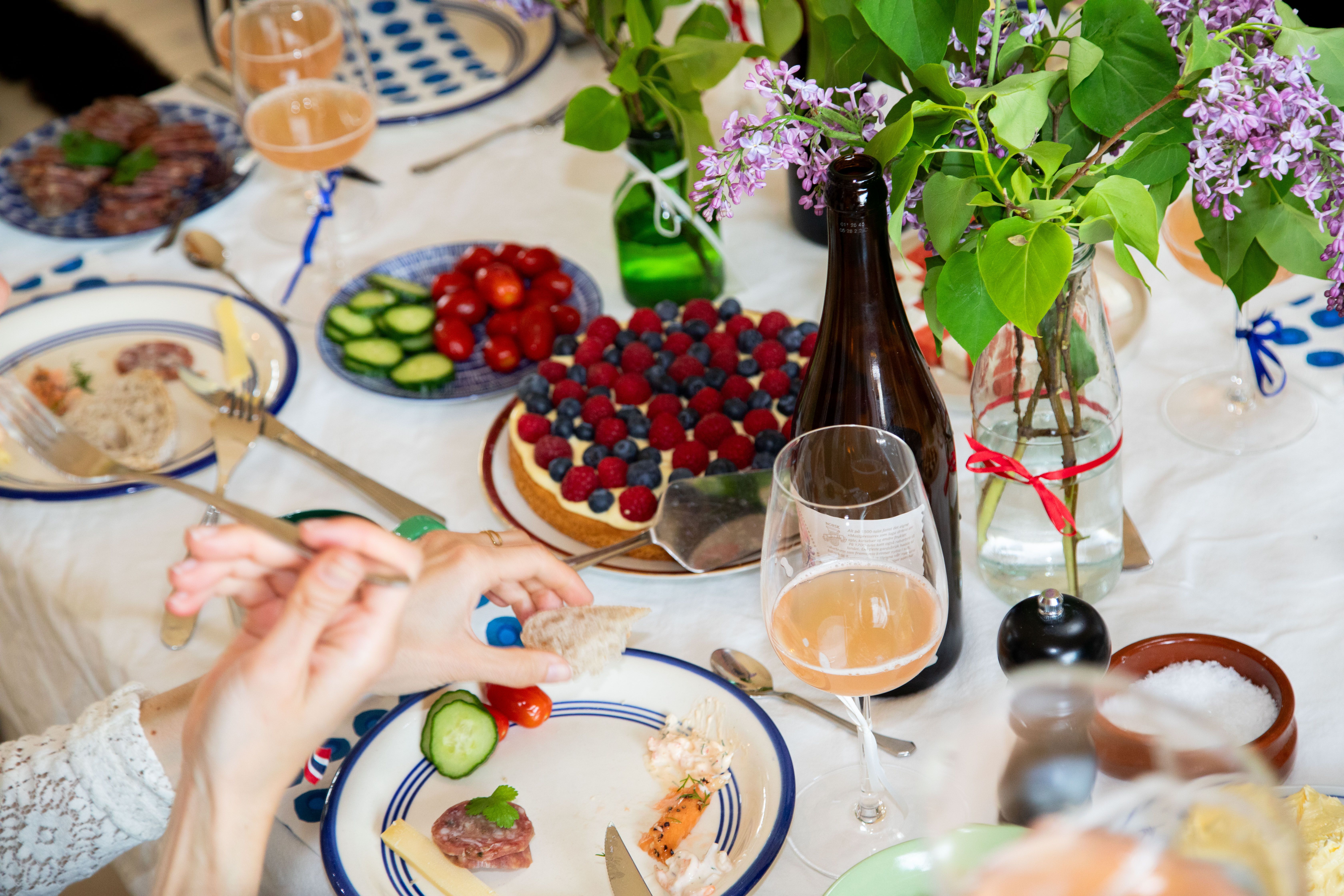 Ikke så dumt med cider på 17. mai, da kræsjer du ikke så fort. 