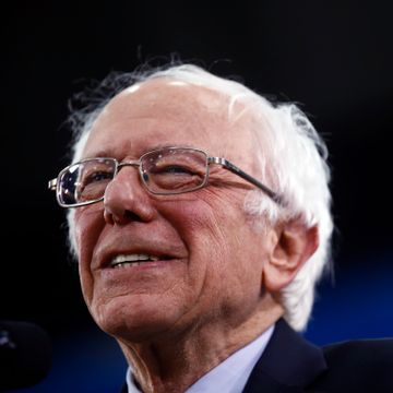 Sanders leder etter seier i Nevada, men noen demokrater er bekymret