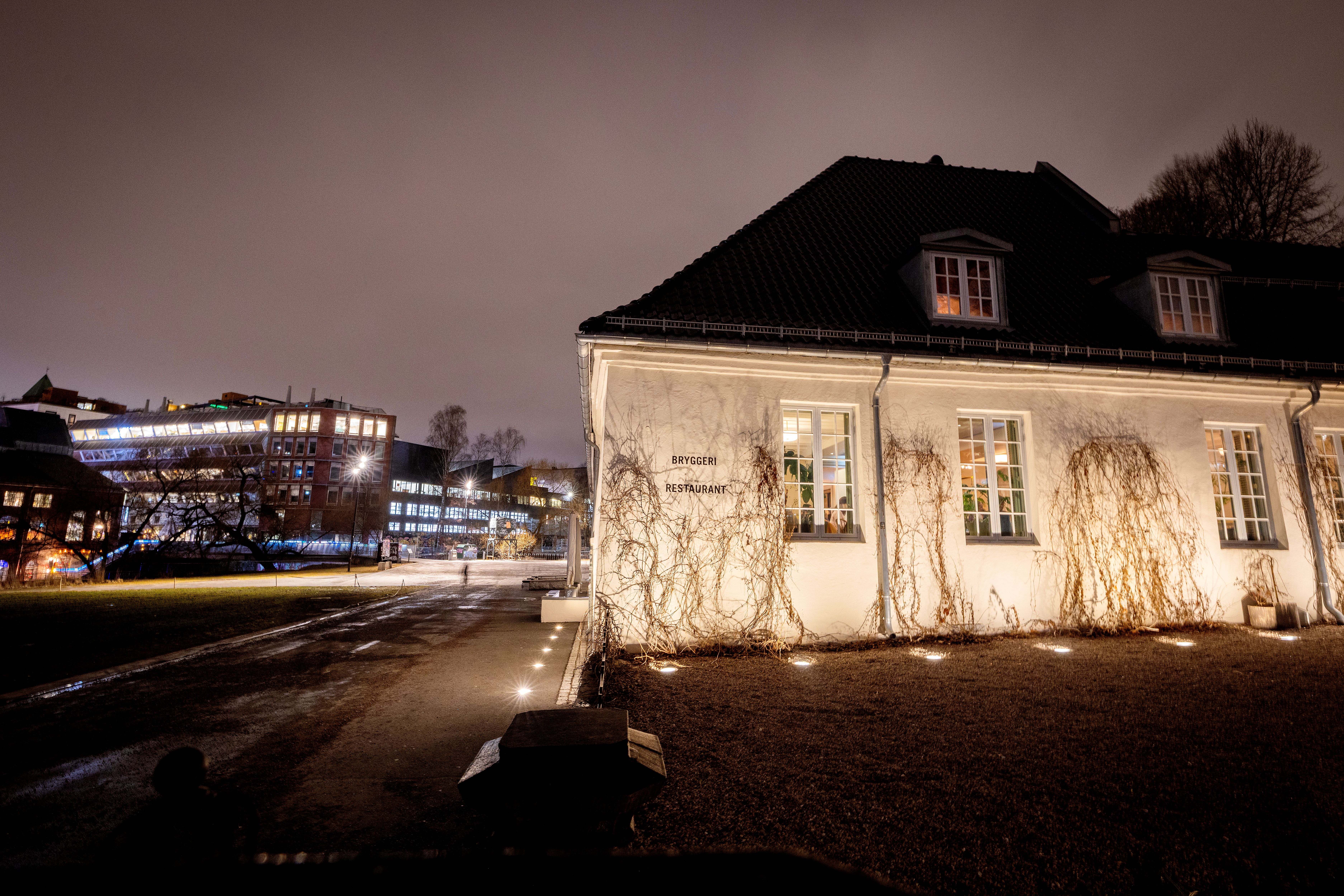 Hit tar du med svigers, foreldre og besteforeldre på middag