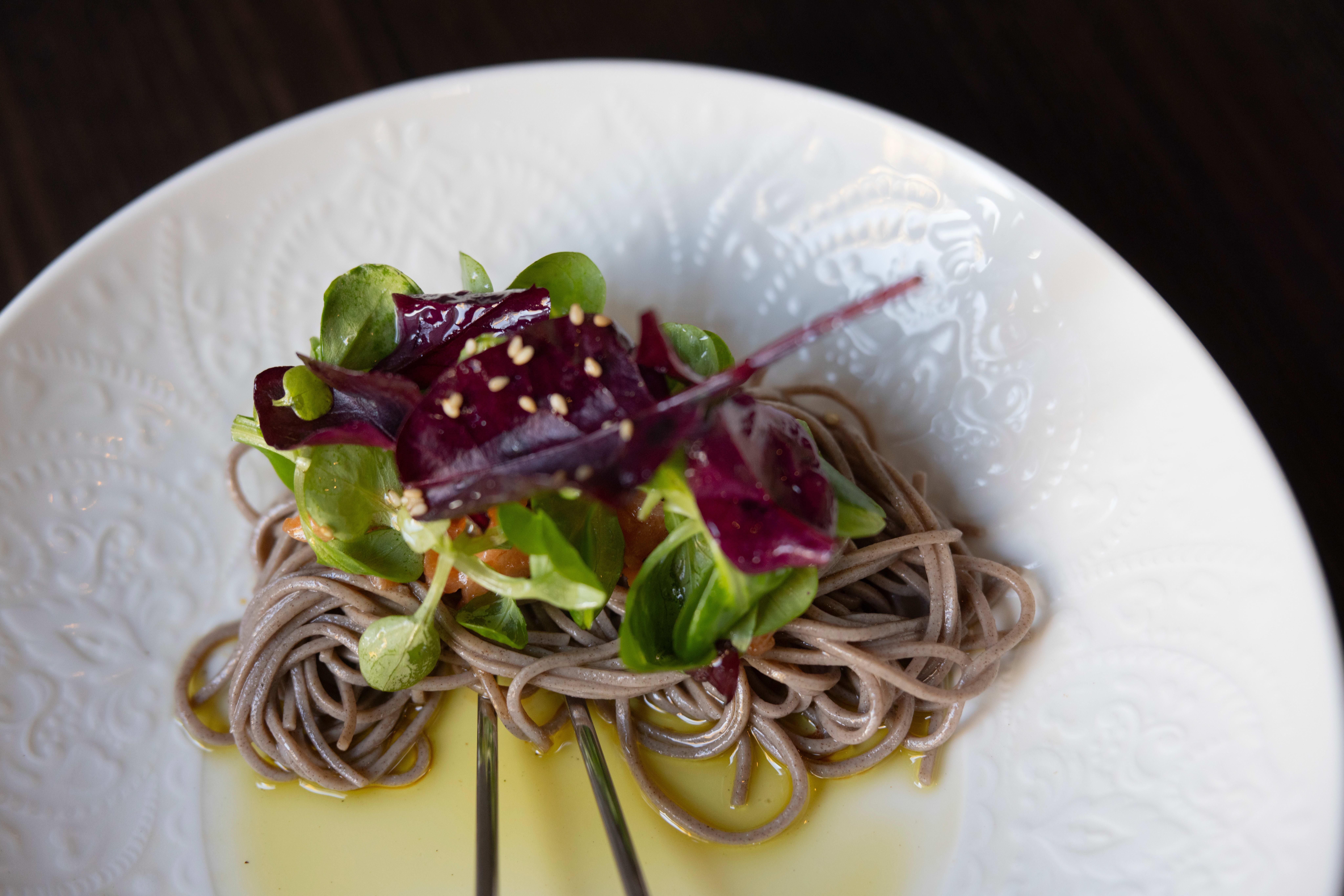 Fargerikt og spennende. 