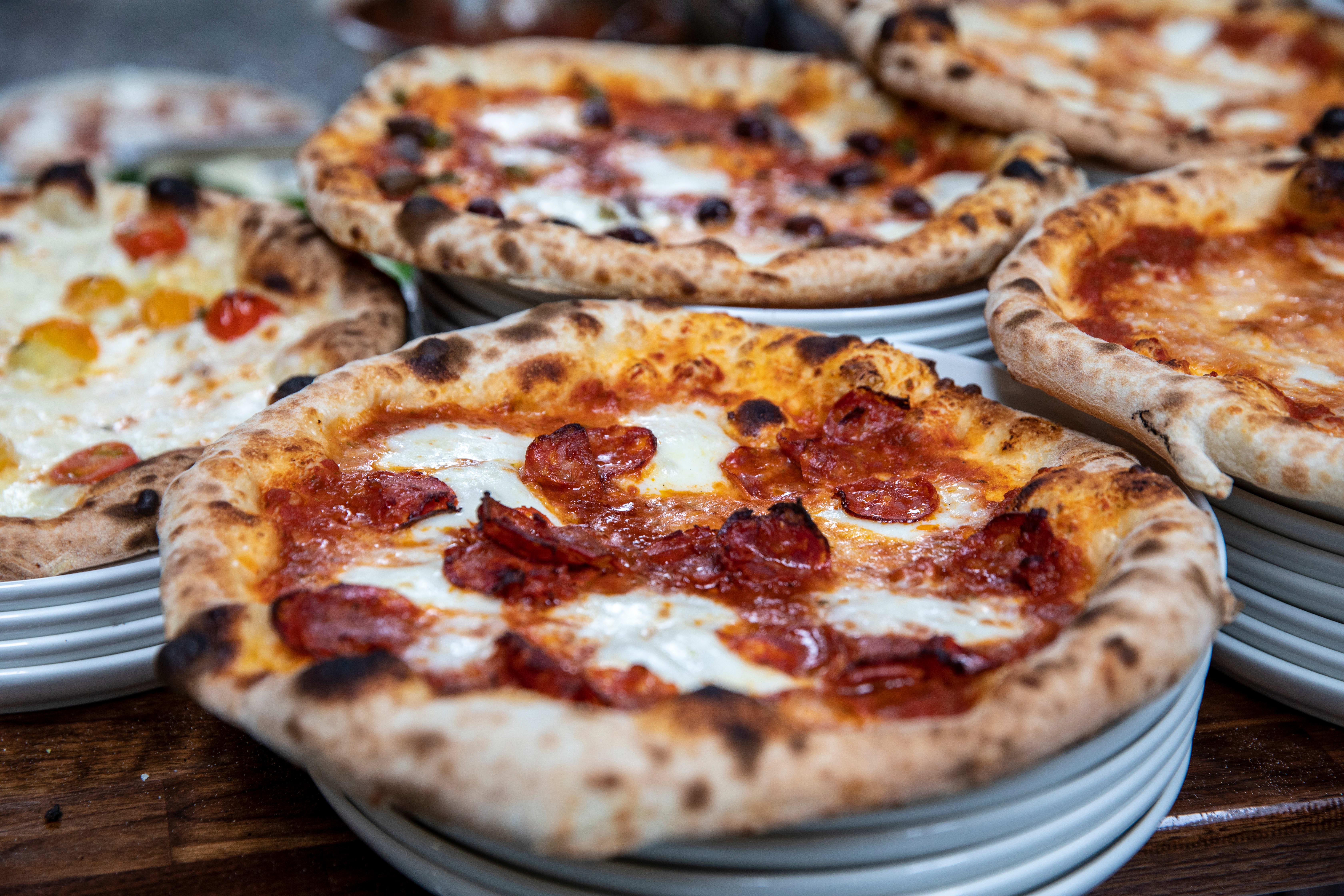 Lei Happy Meal? Disse stedene kan du fint ta med barna og spise.