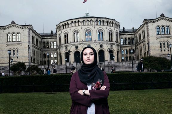 NRK har fått over 1000 klager på ett døgn: – Latterlig at kristne kors blir nektet, men at hijab skal tillates