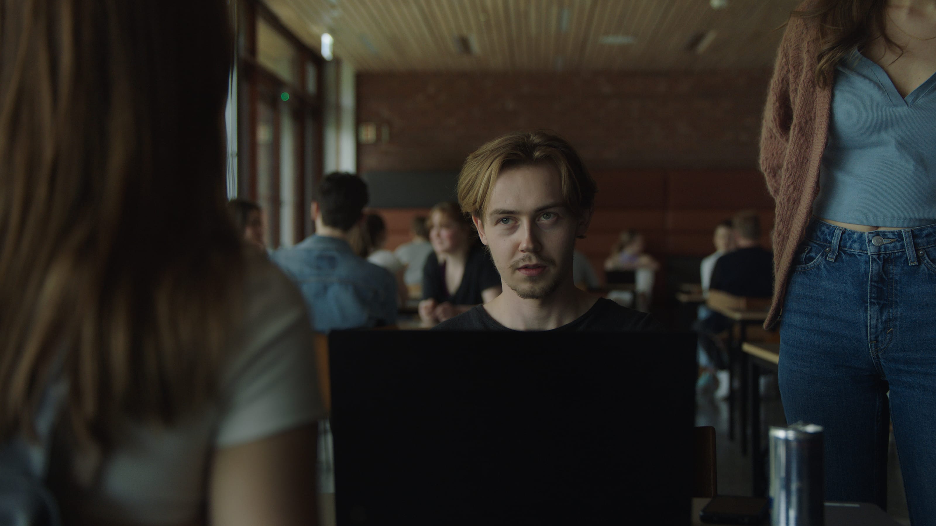 Er asosiale Aksel (Arthur Hakalahti) farlig for omgivelsene? 