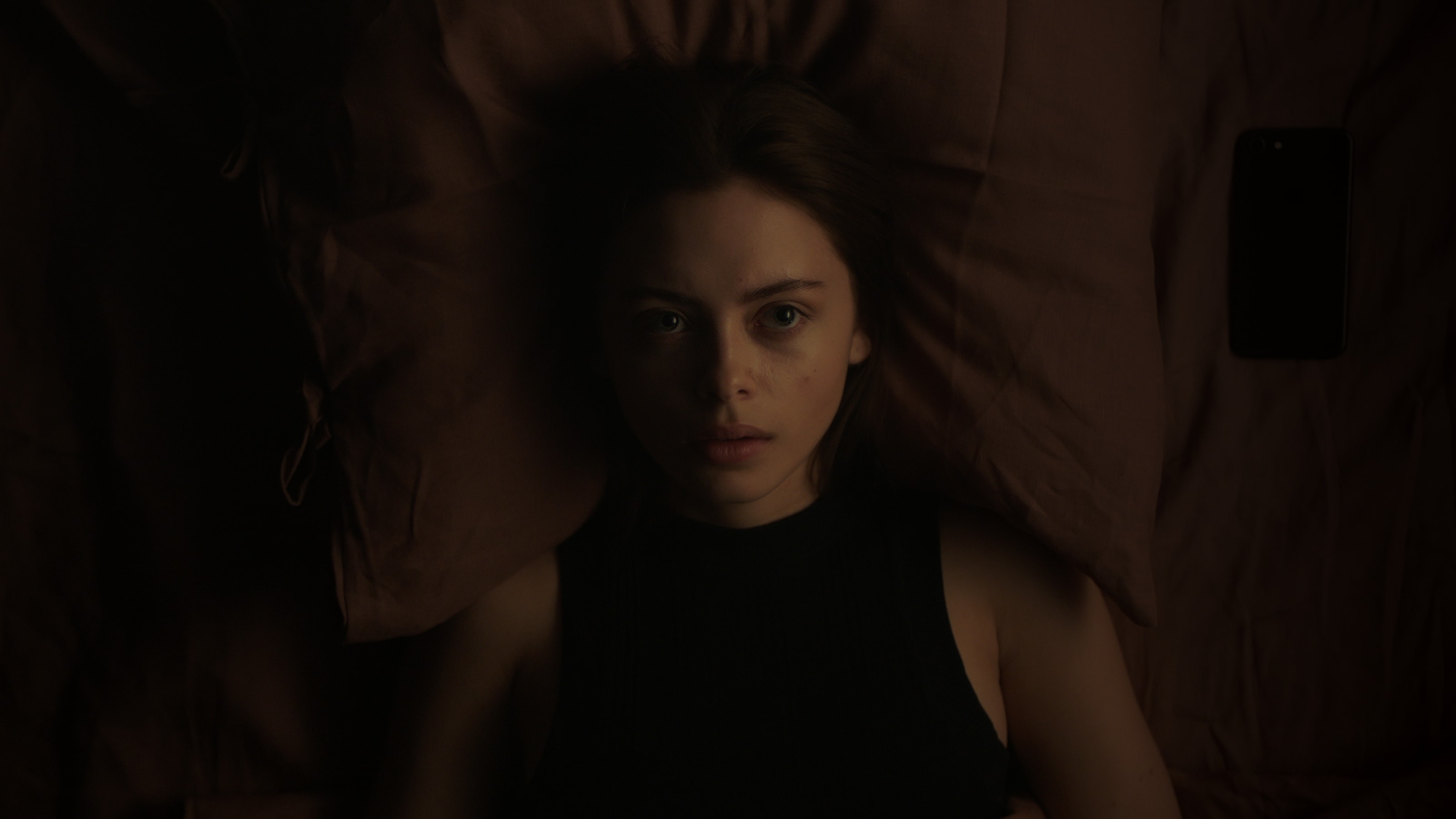 Stjerneskuddet Elli Müller Osborne er eksepsjonelt god i en kompleks og krevende rollen, skriver Aftenpostens anmelder.