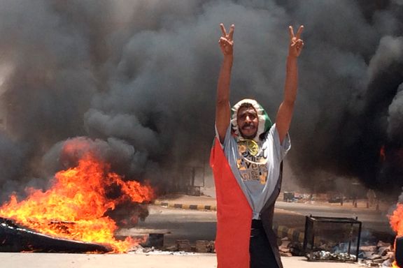 Sudans militærråd skroter avtaler med protestbevegelsen