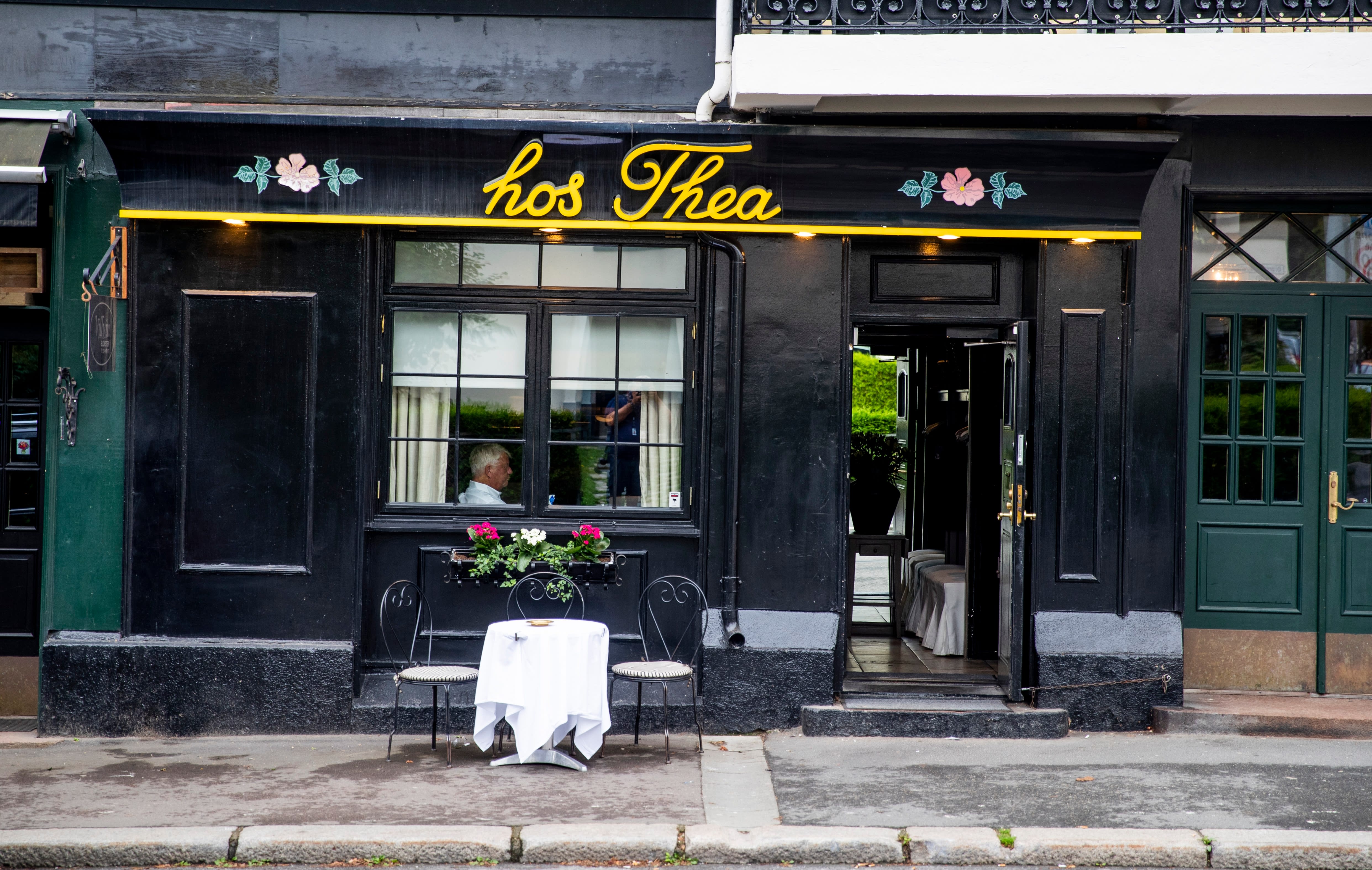 Hos Thea har eksistert helt siden 1987. Da må man gjøre noe riktig. 