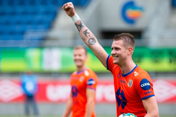 Fridjonsson roser lagkompisen etter hat trick: – Jeg elsker å spille med ham
