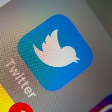Twitter-ansatte kan ha bidratt til hacking av kontoer