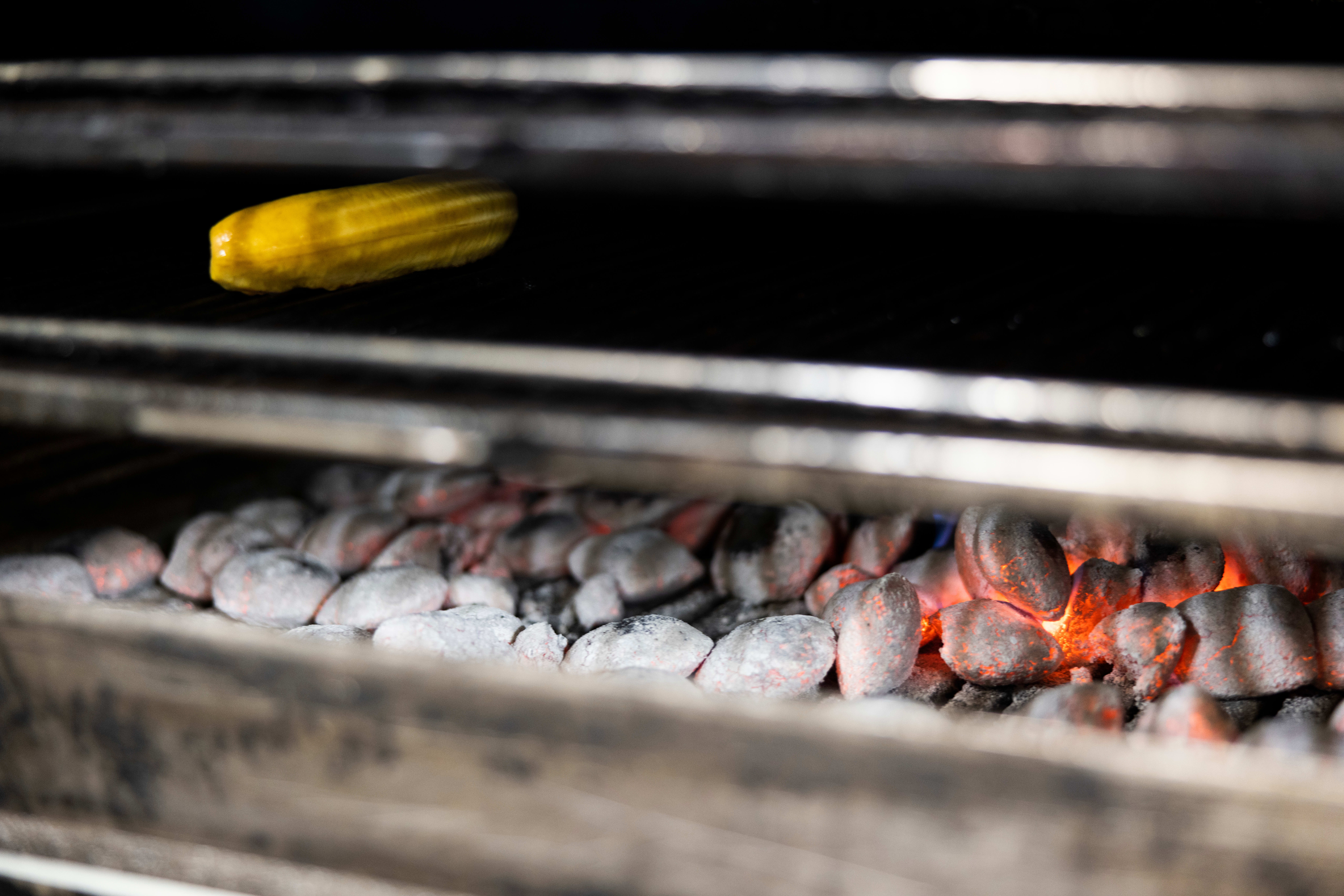 Full fart på grillen.