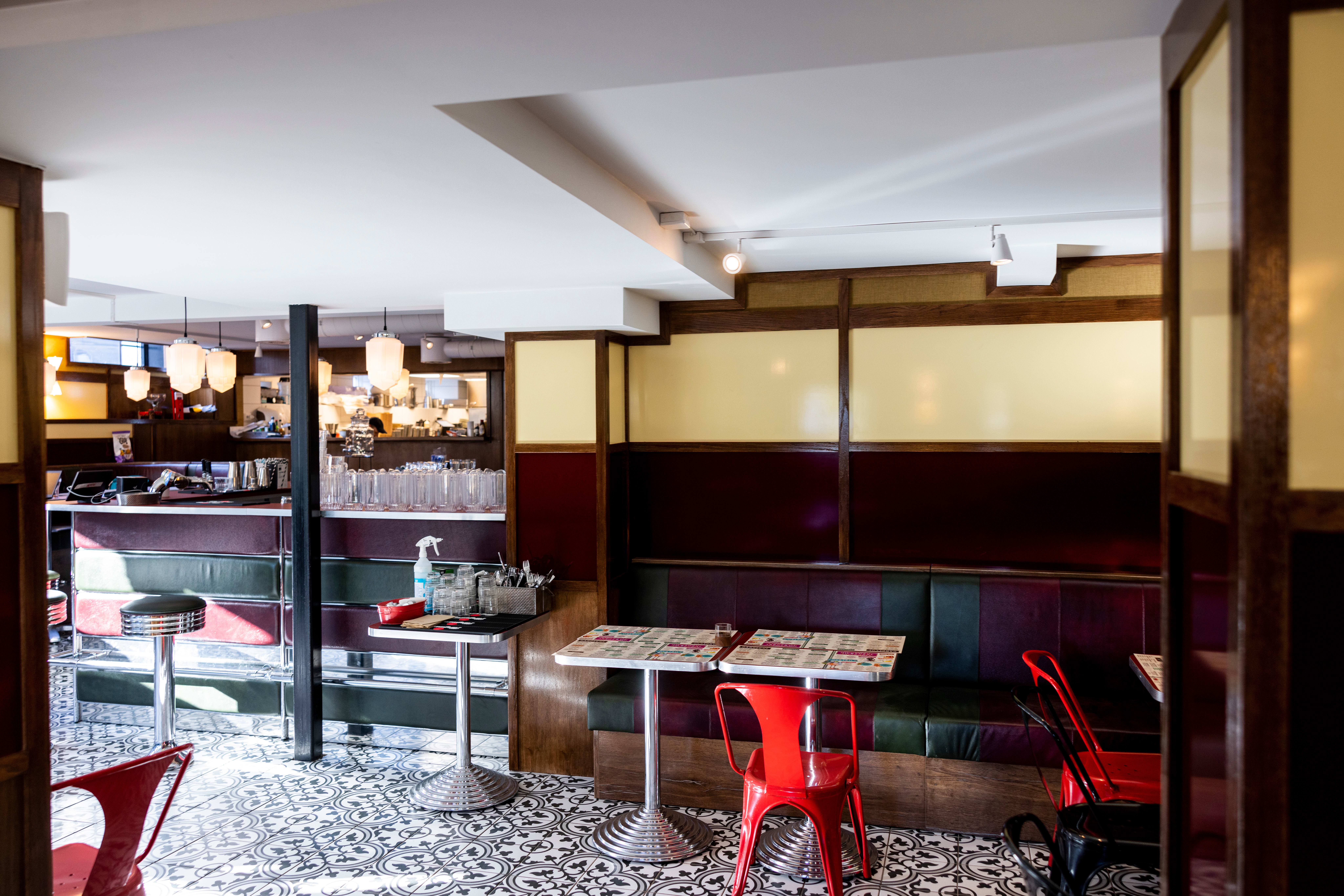 Det er goooood plass i lokalet. 