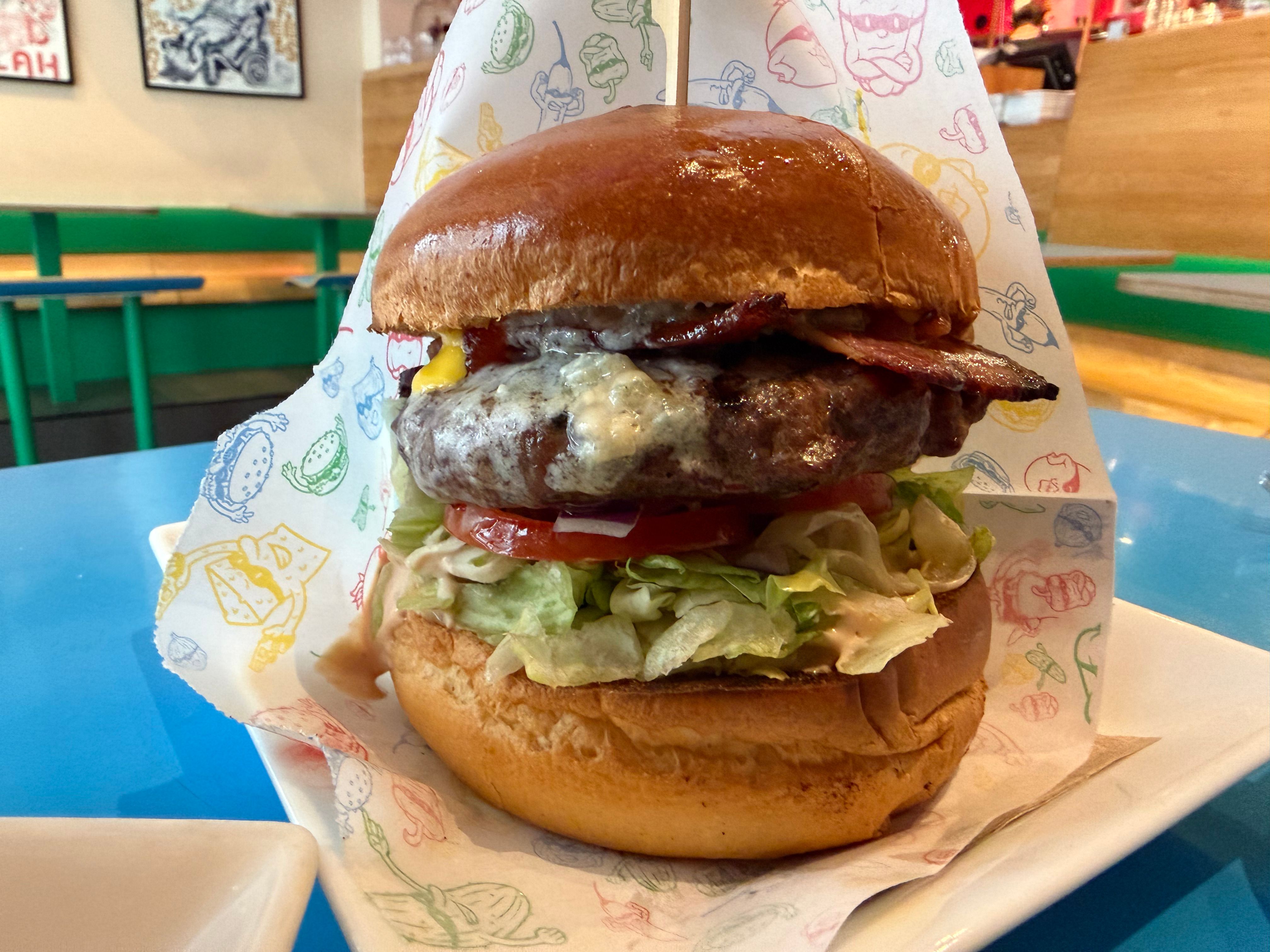 Vi har spist på 14 burgersteder. Her er dommen!