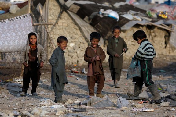 Redd Barna: Rundt ti millioner afghanske barn kan rammes av sult i år